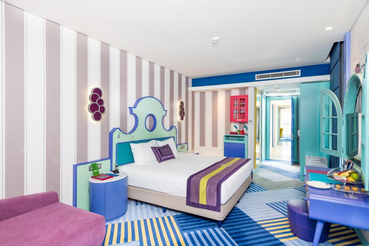 The Land Of Legends Kingdom Hotel - All-In Concept Belek Exterior foto A room at the hotel