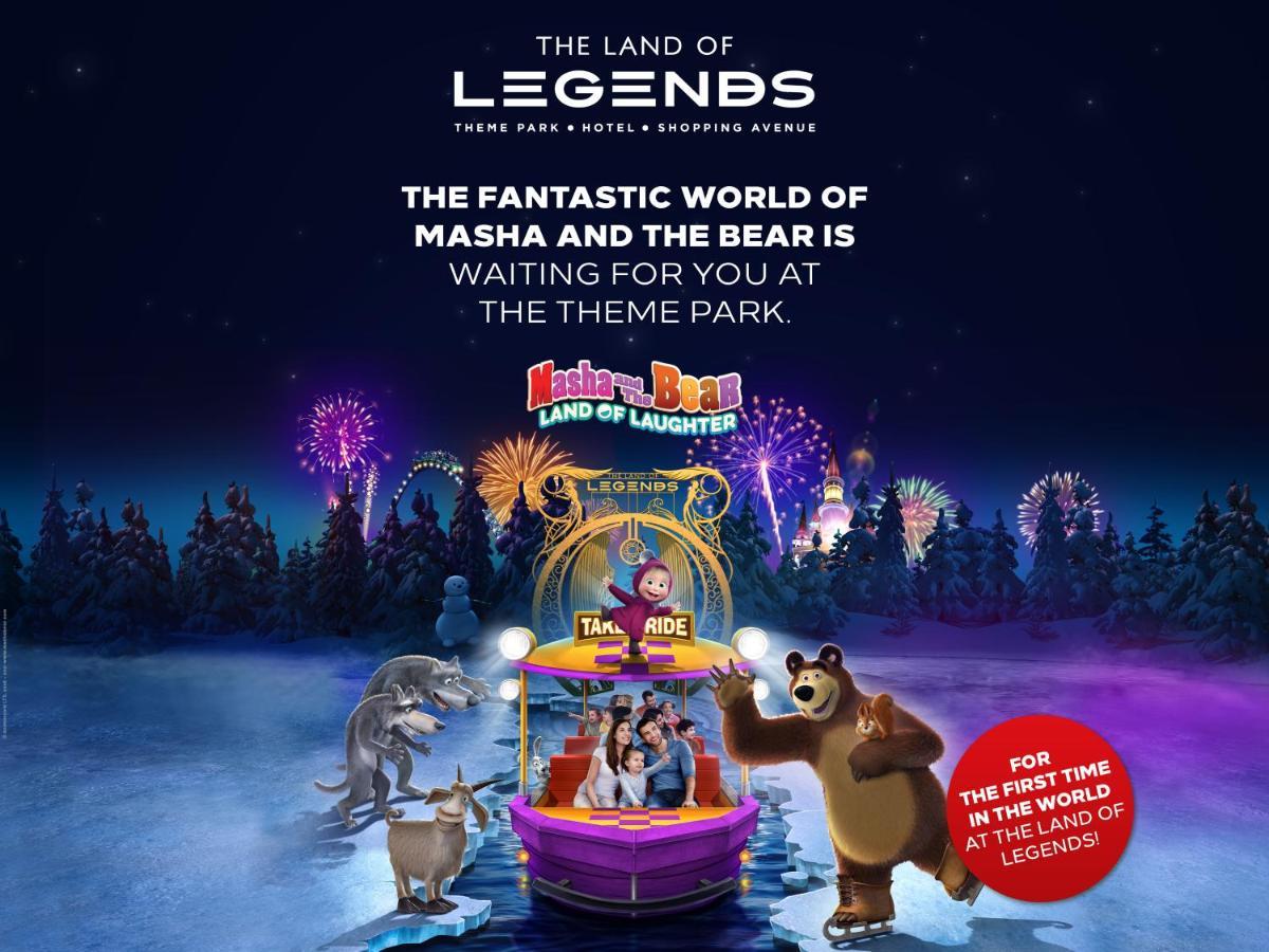 The Land Of Legends Kingdom Hotel - All-In Concept Belek Exterior foto Masha and the Bear at the Land of Legends Theme Park
