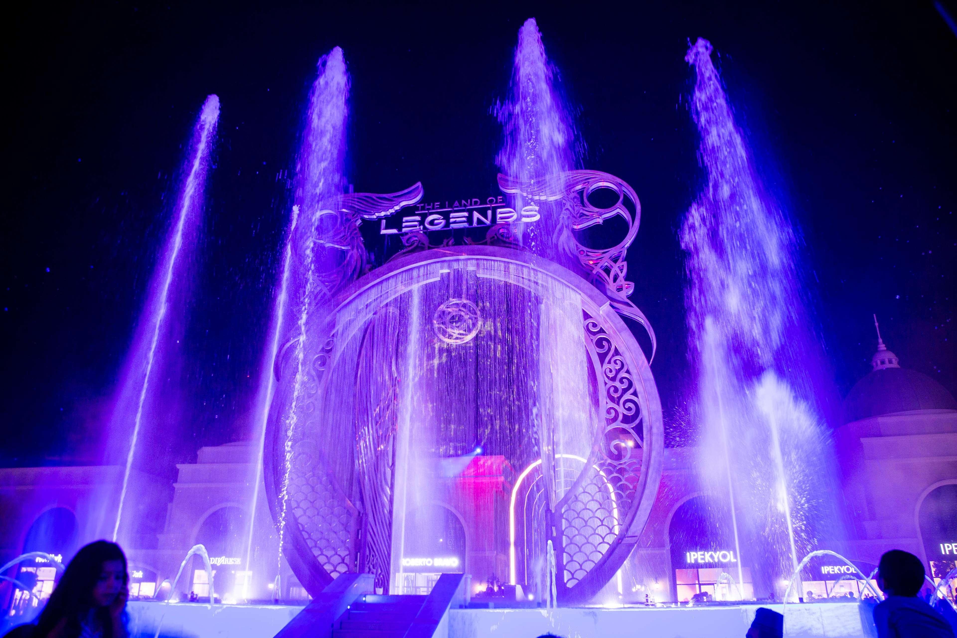 The Land Of Legends Kingdom Hotel - All-In Concept Belek Exterior foto Fountain of the Union