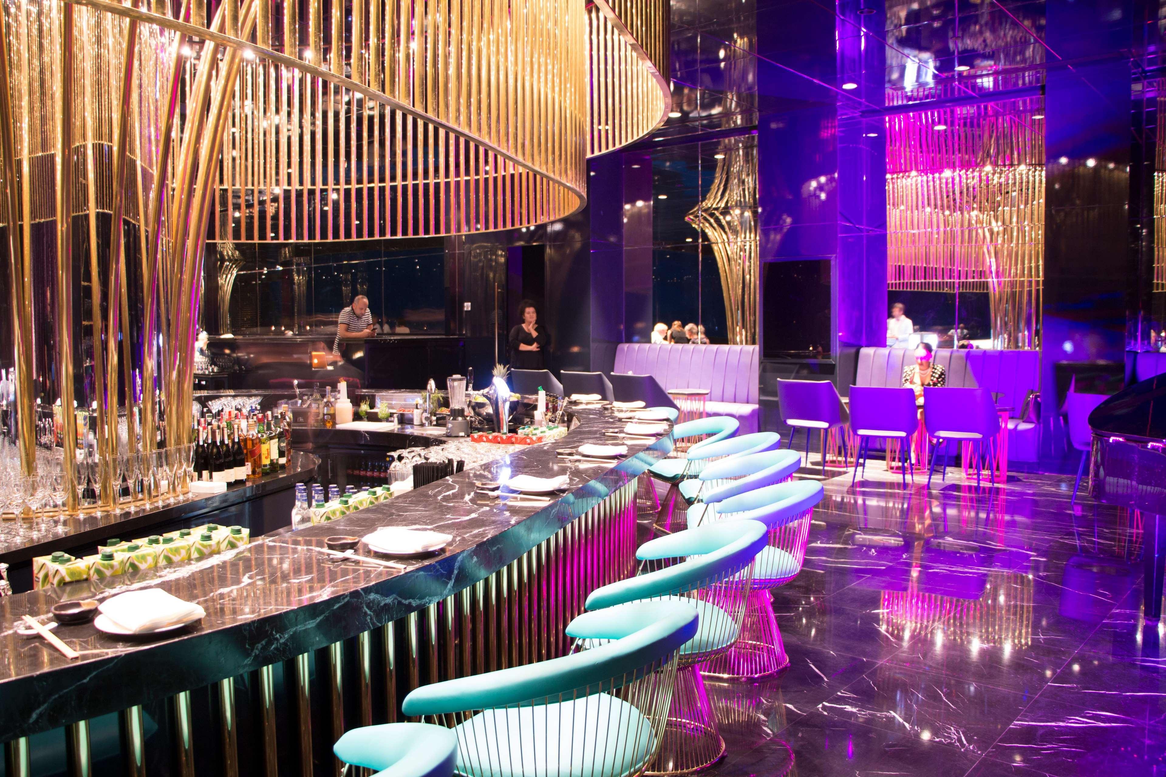 The Land Of Legends Kingdom Hotel - All-In Concept Belek Exterior foto The bar at the 101: East