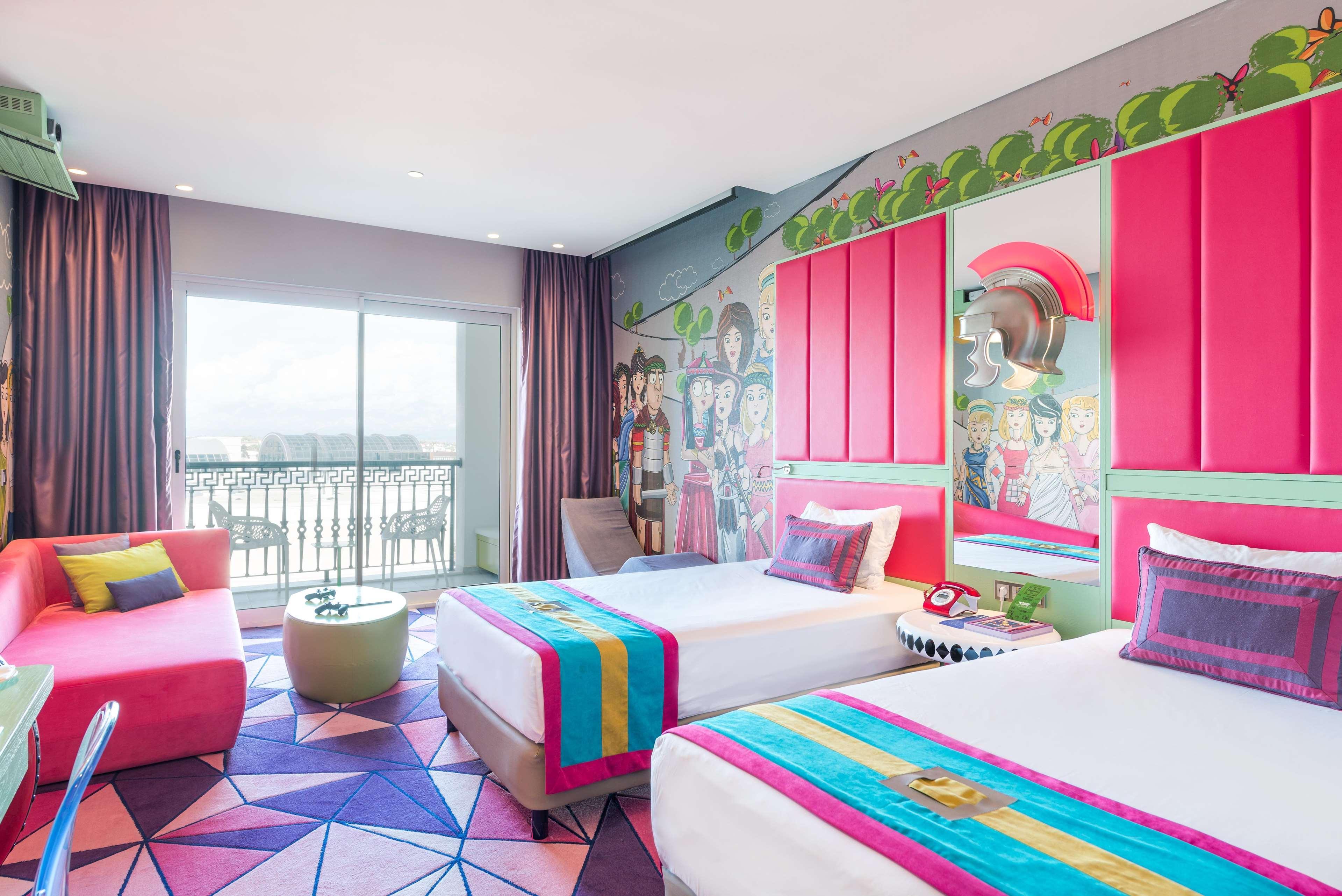 The Land Of Legends Kingdom Hotel - All-In Concept Belek Exterior foto Deluxe Family Room
