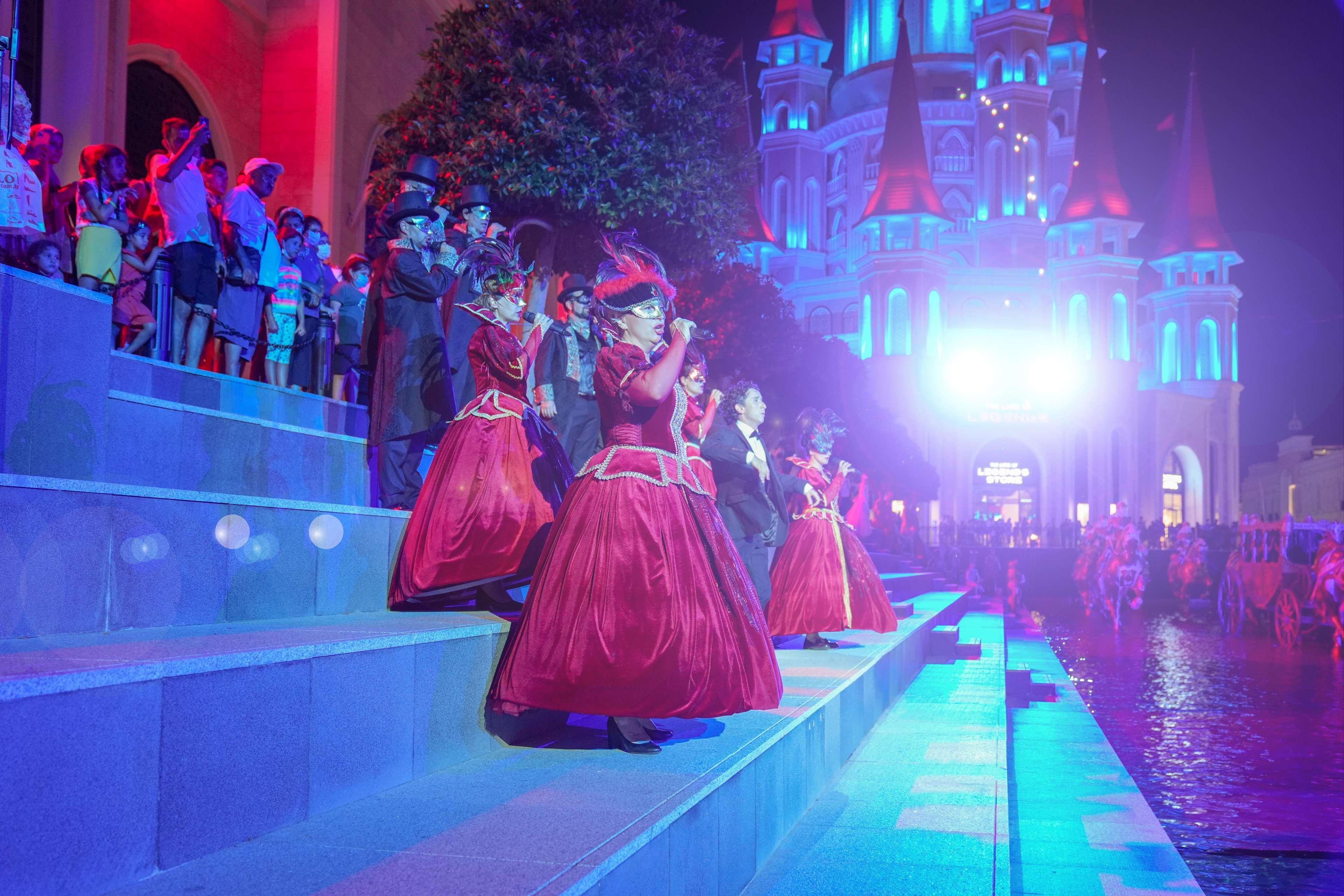 The Land Of Legends Kingdom Hotel - All-In Concept Belek Exterior foto The opening ceremony of the 2015 Dubai International Film Festival