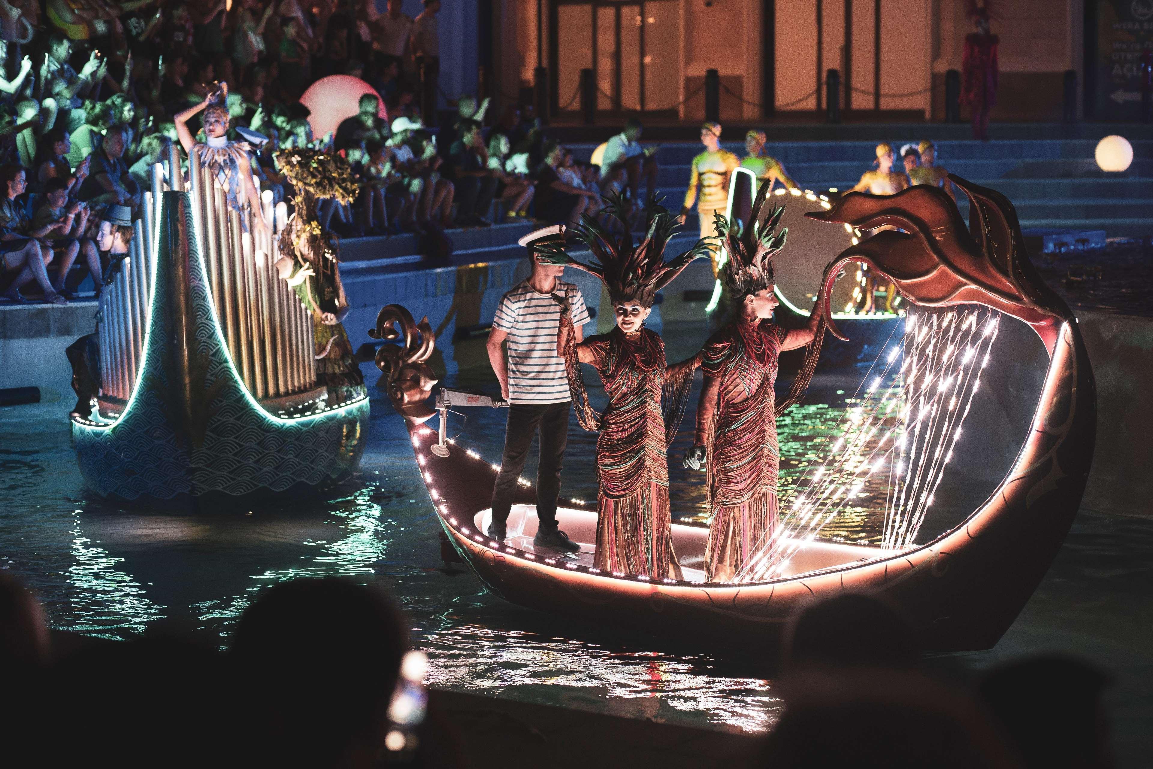 The Land Of Legends Kingdom Hotel - All-In Concept Belek Exterior foto The River of Life Fountain